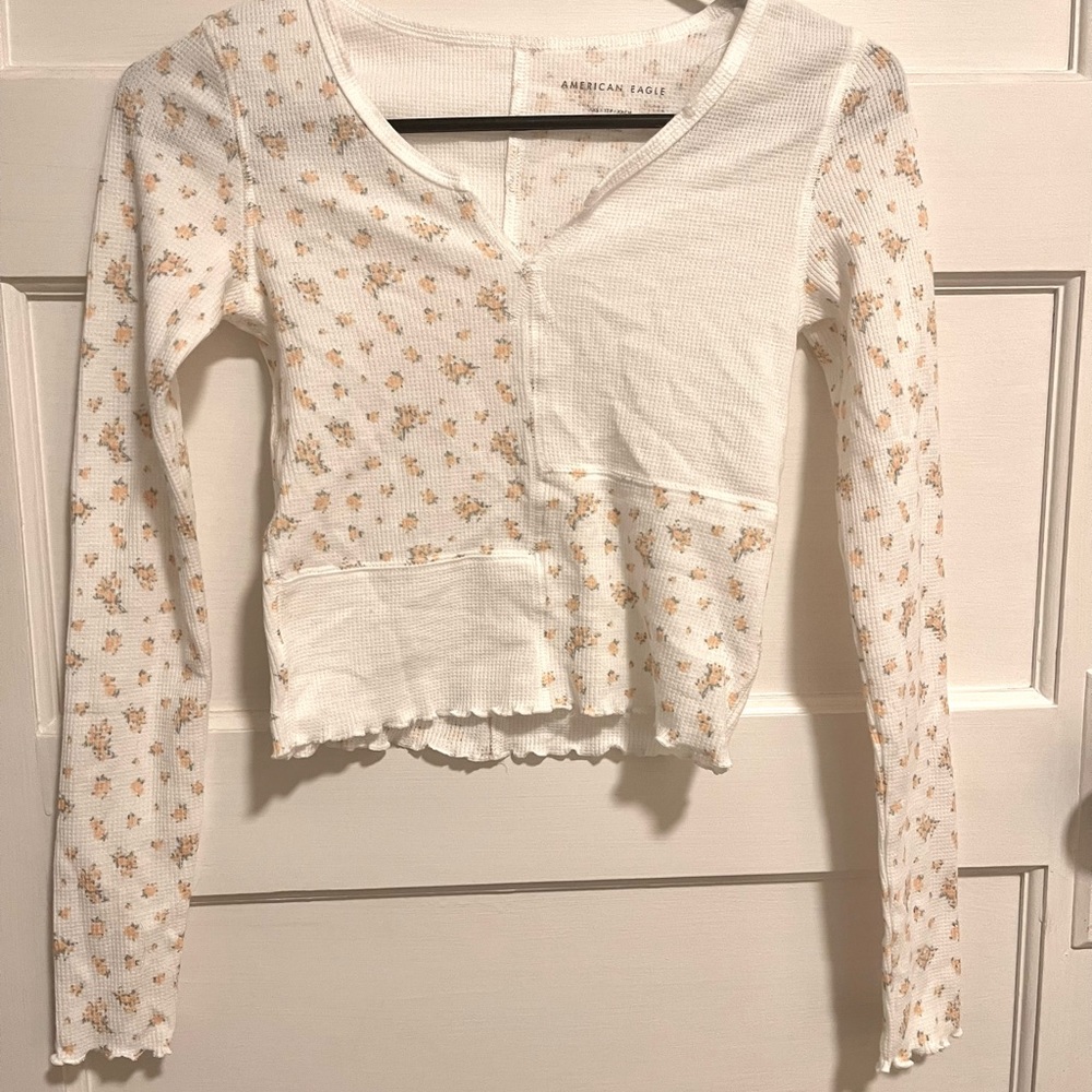 NWOT AE bff Long sleeve tee